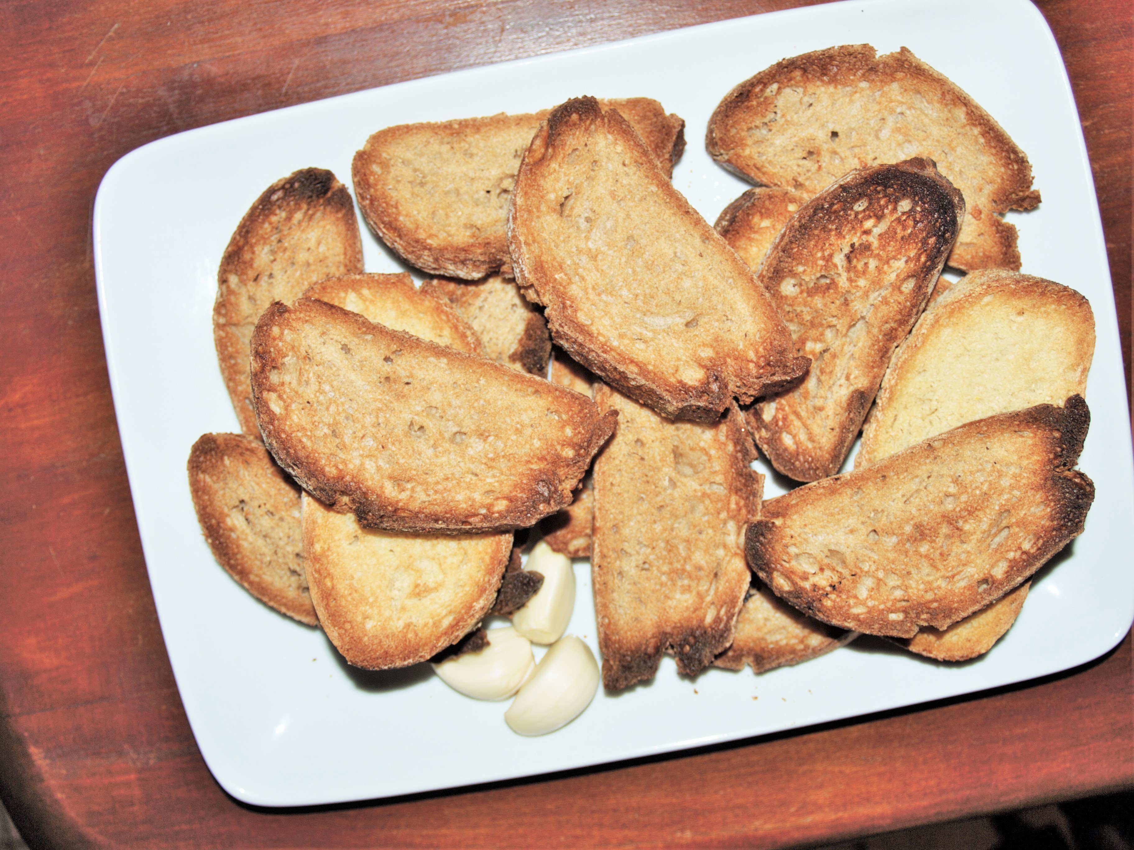 Pa amb tomaquet (Photo La Gazette Catalane)