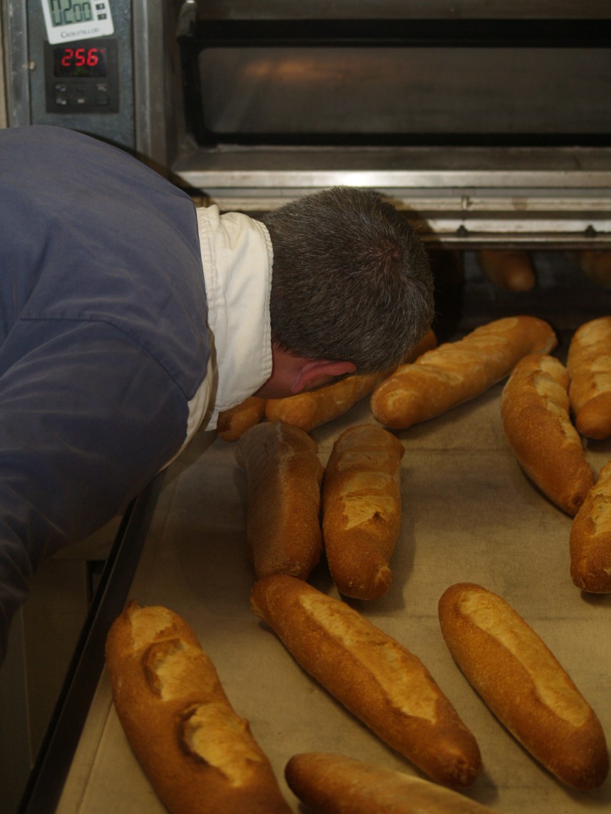 Coutume de signer d&rsquo;une croix le&nbsp;pain