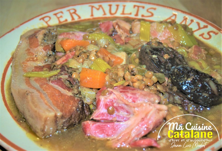 Recette catalane : Lentilles légumes et garró de&nbsp;porc